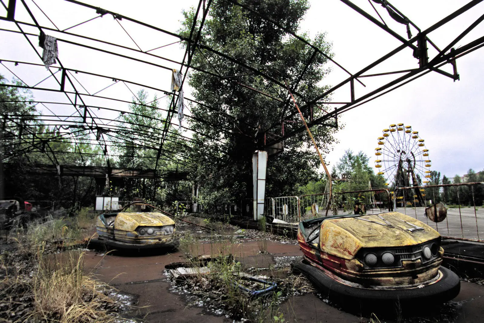 [Imagen: chernobyl_estado_actual_4.jpg]