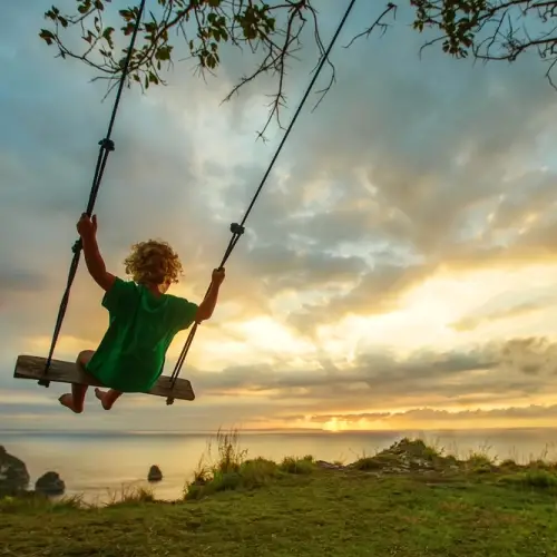 Swinging on a swing