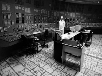 Sala de control de la central nuclear de Chernobyl