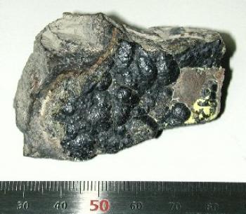 Uranio natural